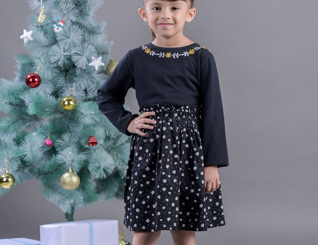 Girls floral print Casual Dress with Floral Neck Embroidery 2nd