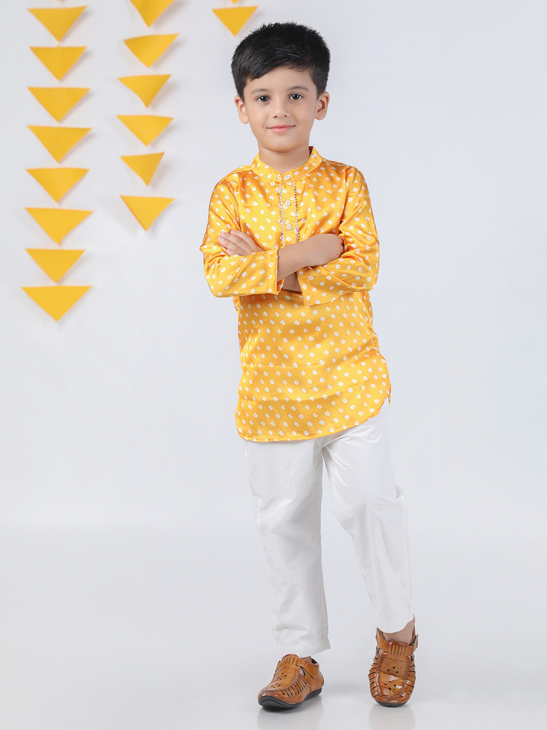 Bandani Satin Kurta Set